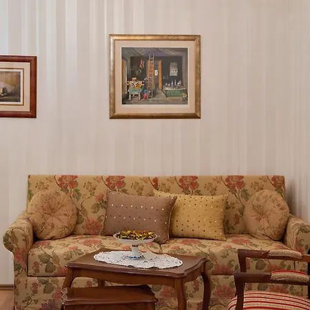Tonis Apartamento